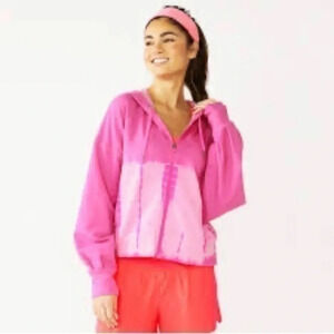 NWT women’s pink zip up hoodie XXL